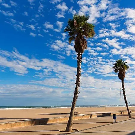 Cabanyal Beach Apartment Valencia